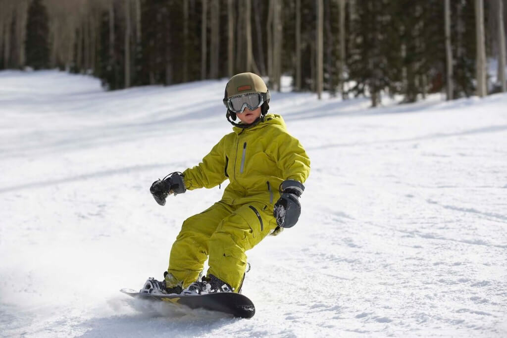 Glenwood Springs has winter adventures for the whole family